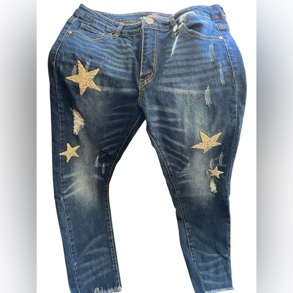 Almost famous mid rise skinny jeans size 11